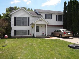 2534 N 4645th Rd #B, Somonauk, IL 60552