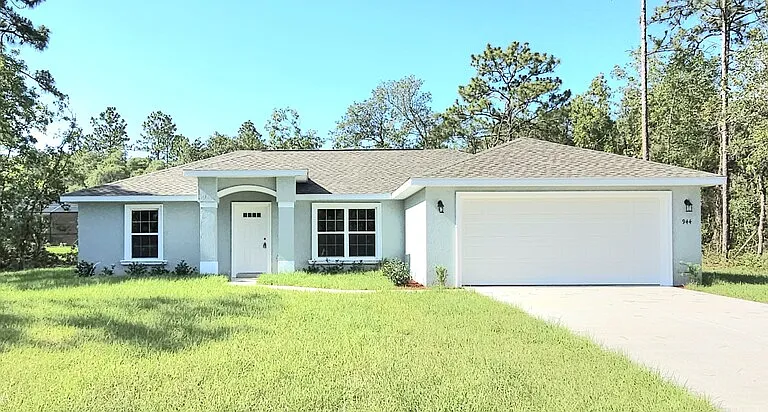 944 W Anderson Ln — Photo 1