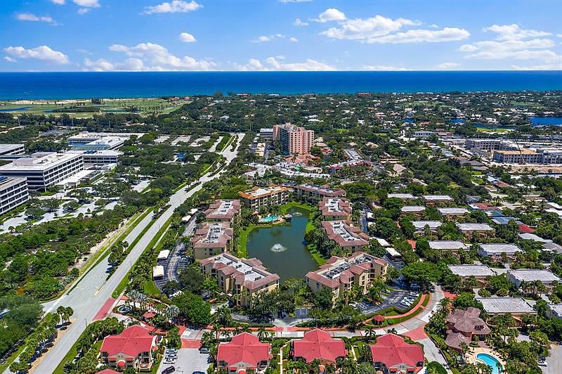 1st image of 3 Uno Lago Dr #3