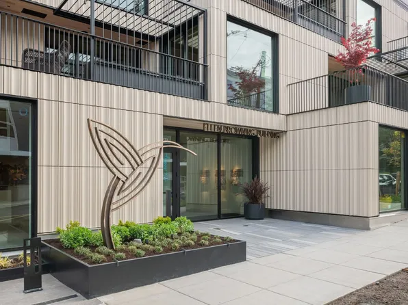 Ellen Browning Building, 2871 SE Division St #103, Portland, OR 97202