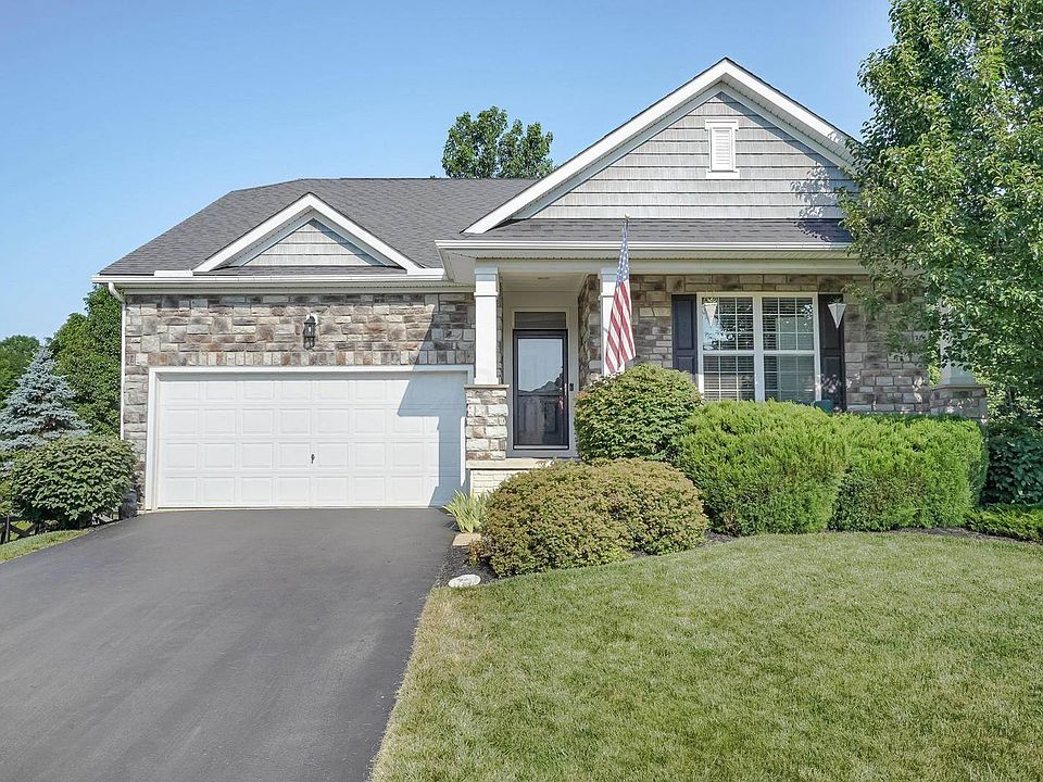 1st image of 61 Winding Valley Dr