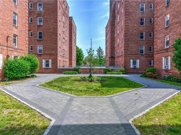 60 Locust Avenue #106A, New Rochelle, NY 10801