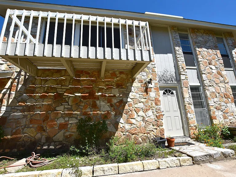 1905A Toro Canyon Rd — Photo 15