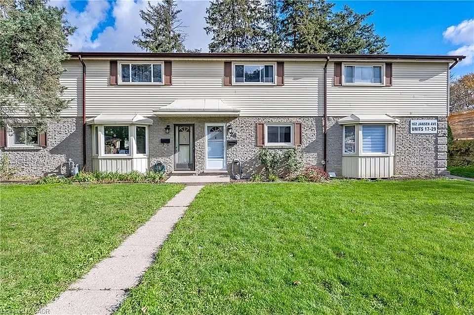 162 Jansen Ave #28