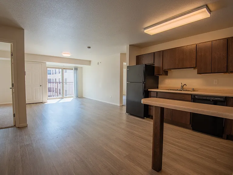 1st Avenue Flats — Photo 19