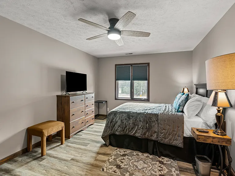 5008 NW Radial Hwy #2 — Photo 4