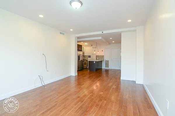 Rented by MySpaceNYC | media 3