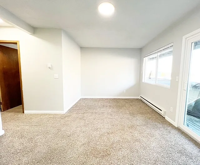 637 Pleasant Ave — Photo 27