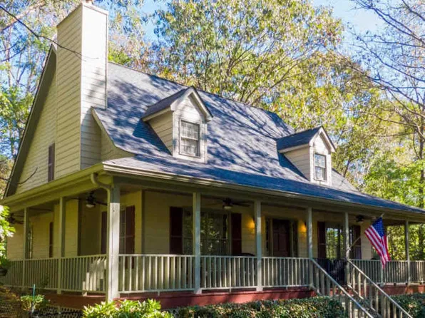 145 Springwater Trl, Woodstock, GA 30188