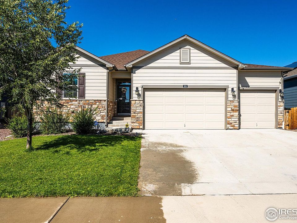 1st image of 864 Camberly Dr