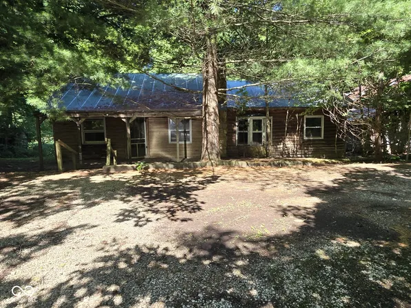 12748 S County Road 375 W, Poland, IN 47868