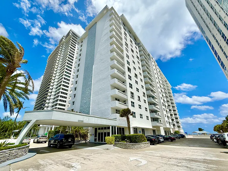 4250 Galt Ocean Dr #14T — Photo 6