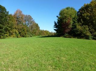 111 Five Bridge Rd, Brimfield, MA 01010