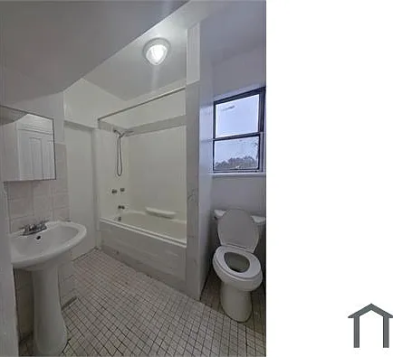 8 Garfield St — Photo 13