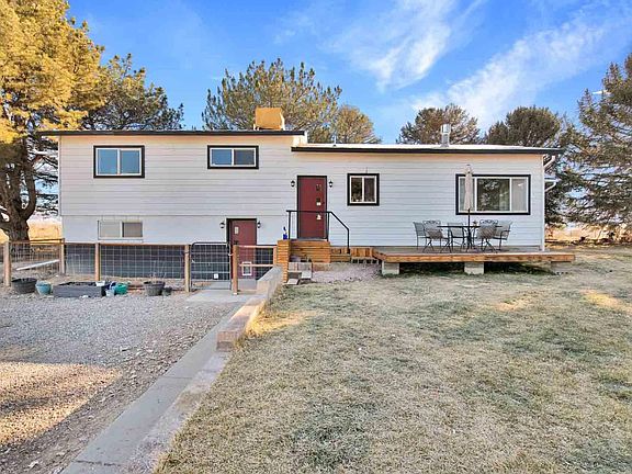 3rd image of 1052 21st Rd