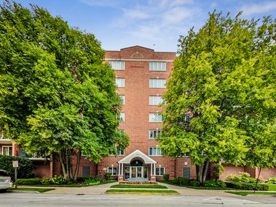 1600 E Thacker St APT 610, Des Plaines, IL, 60016