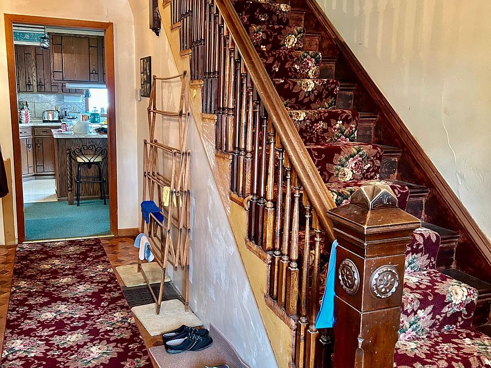 132 2nd St NW, Blooming Prairie, MN 55917 MLS 6410406 Zillow