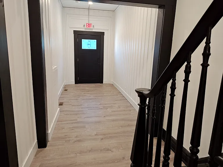 200 W Walnut St #4 — Photo 23