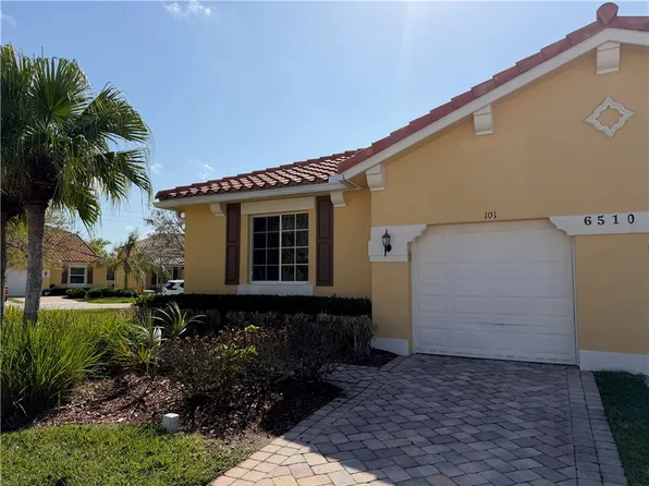 6510 Oxford Cir Unit 101, Vero Beach, FL 32966