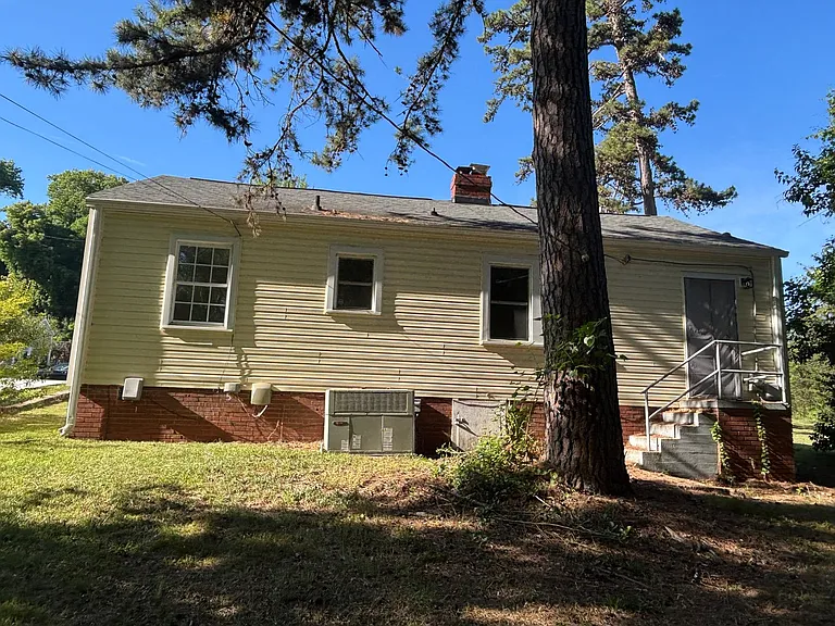 2565 Brentwood Pl — Photo 27