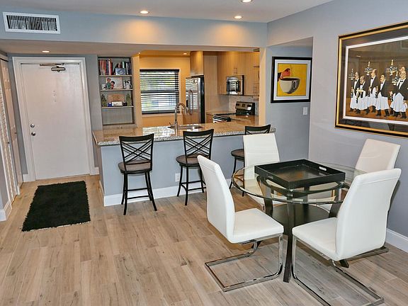 3rd image of 6550 S Oriole Boulevard #2050
