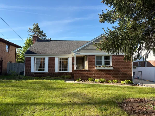 1452 Jennings St SE, Grand Rapids, MI 49507