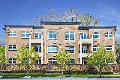 1st image of 10398 NE 17th St Unit 102