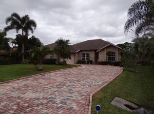 529 Joy Haven Dr, Sebastian, FL 32958