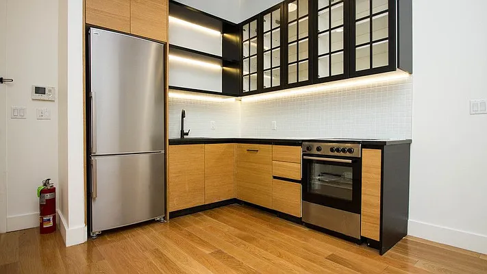 Rented by Nooklyn NYC LLC | media 16