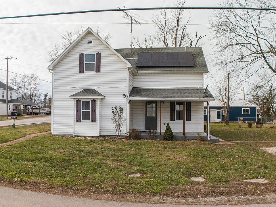 1st image of 325 E Main St