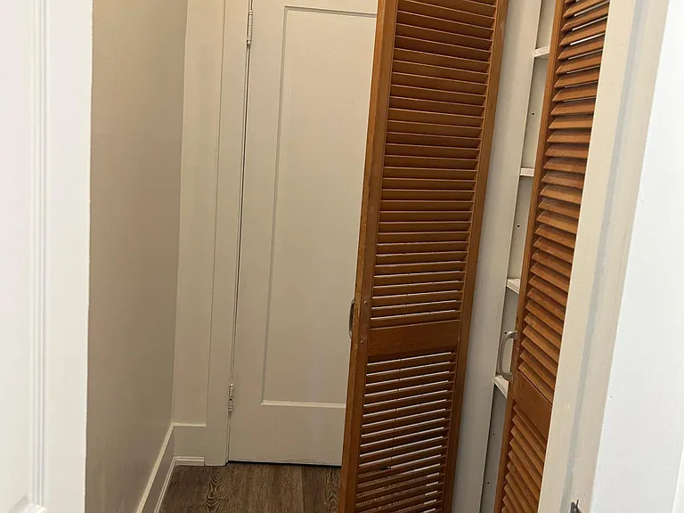 6425 Telegraph Ave #7 — Photo 3