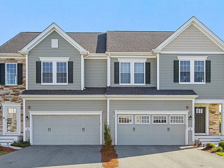 30 Magnolia Dr #30 — Photo 36
