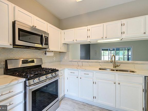 5th image of 120 Paddington Way NE