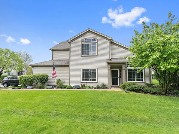 960 Hill Ave #960, Aurora, IL 60505