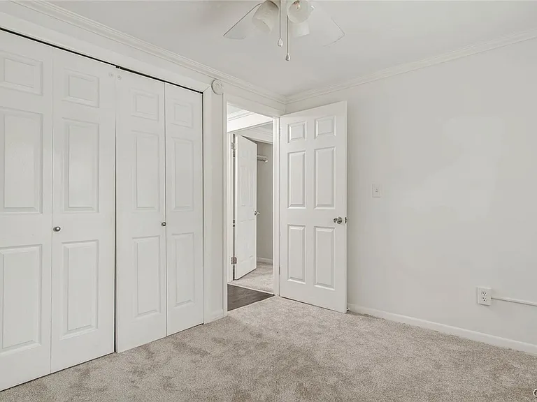 147 Elm St — Photo 13