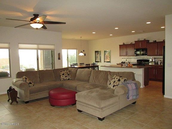 4th image of 3539 N Balboa Dr