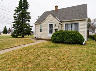 4053 S 2nd St, Milwaukee, WI 53207