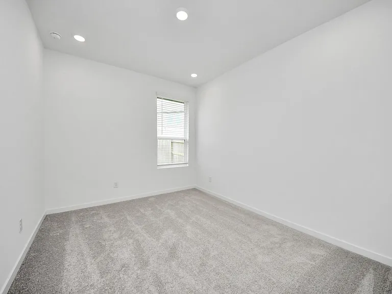 1062 Blue Stone Dr — Photo 36