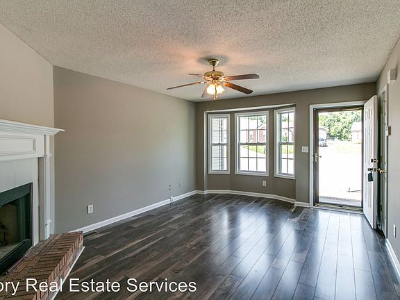 3rd image of 1859 Timberline Pl