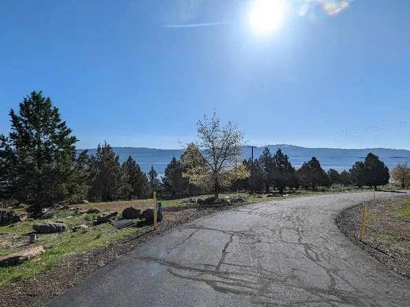 506950 Castlerock Rd, Susanville, CA 96130