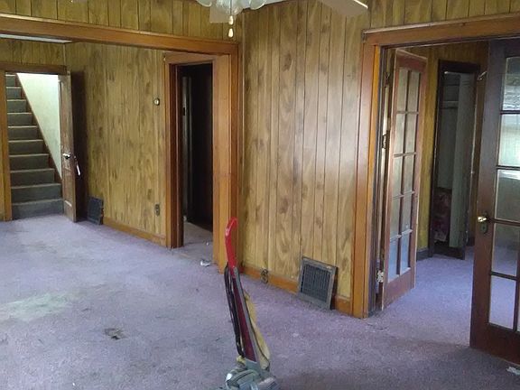 5th image of 1837 Walker Ave