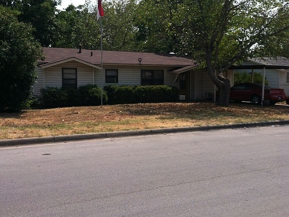 3rd image of 237 W Southern Ave