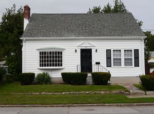 40 Windsor Rd, Pawtucket, RI 02861