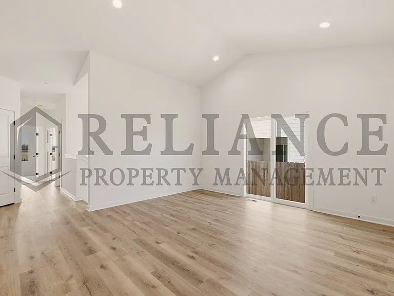 5259 N Pinecrest St — Photo 14