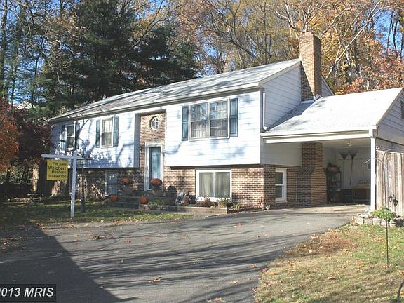 2nd image of 6716 Stoneybrooke Ln
