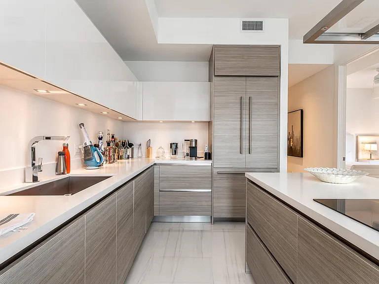155 E Boca Raton Rd #614 — Photo 3