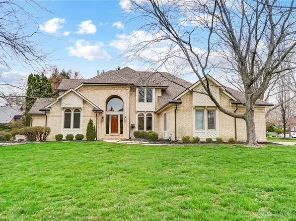 10225 Blossom Wood Ct, Centerville, OH 45458