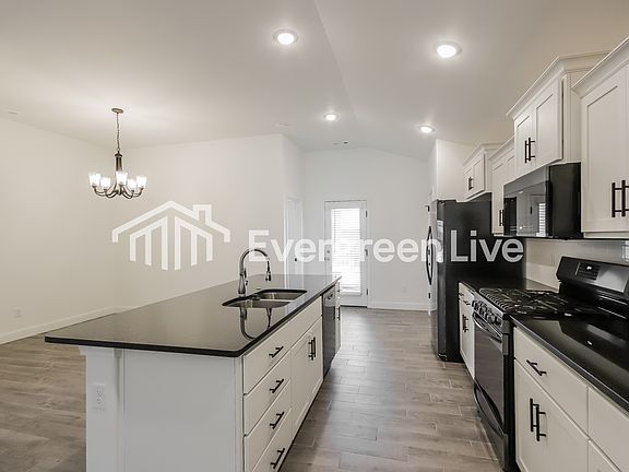 5th image of 6003 NW Grant St