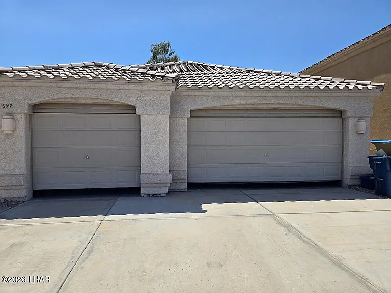 697 Paseo Granada — Photo 4