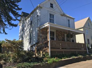 217 3rd St, Washington, PA 15301